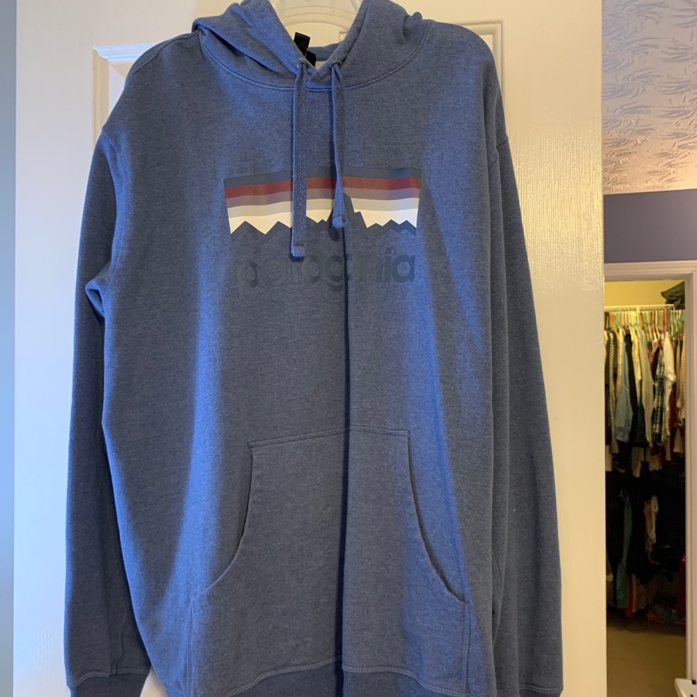 Men’s Patagonia hoodie